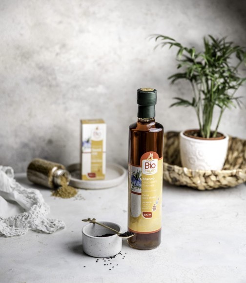 Bio Hayah — «Сила трёх зёрен» Масло черного тмина 500 мл